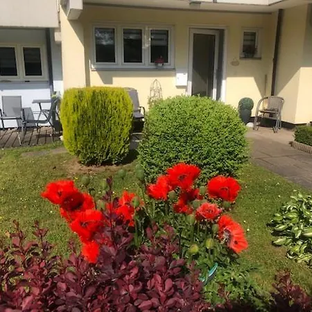 Sehr Schoene Ufernahe Ebenerdige Ferienwohnung Pura Vida Auf Der Halbinsel Scheid Scheid  Exterior foto