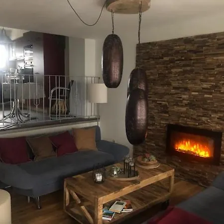 Sehr Schoene Ufernahe Ebenerdige Ferienwohnung Pura Vida Auf Der Halbinsel Scheid Scheid  Exterior foto